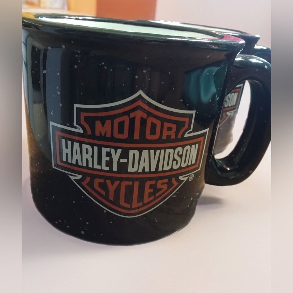 Harley-Davidson Black and White Campfire Mugs